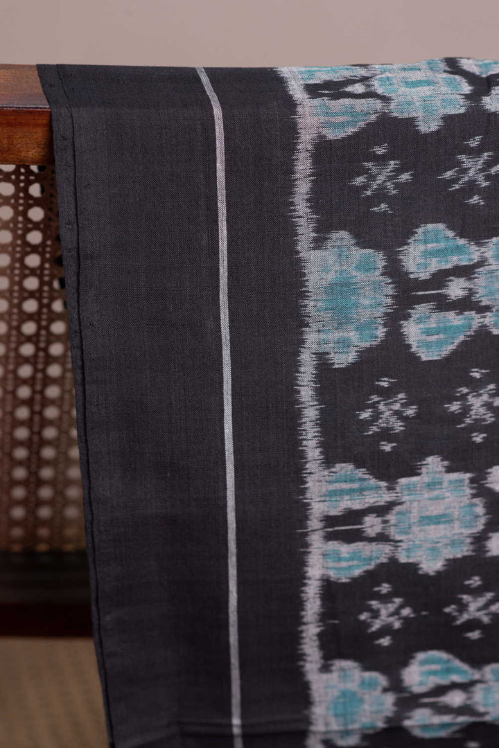 Ikat Fabric - Matkatus 