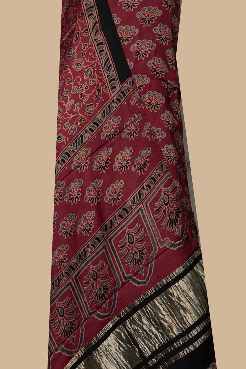 Unstitched Suits-Matkatus 
