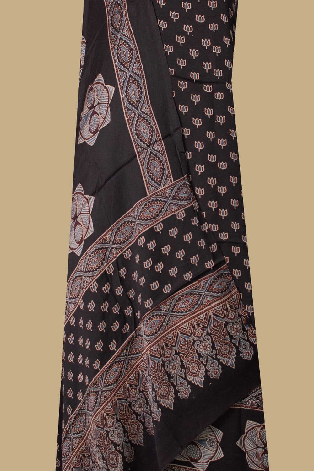 Block Printed Suits - Matkatus 
