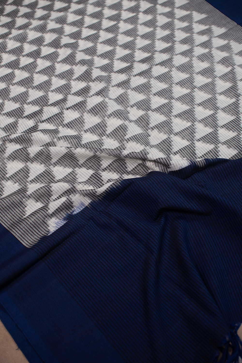 Handwoven Dupattas - Matkatus 