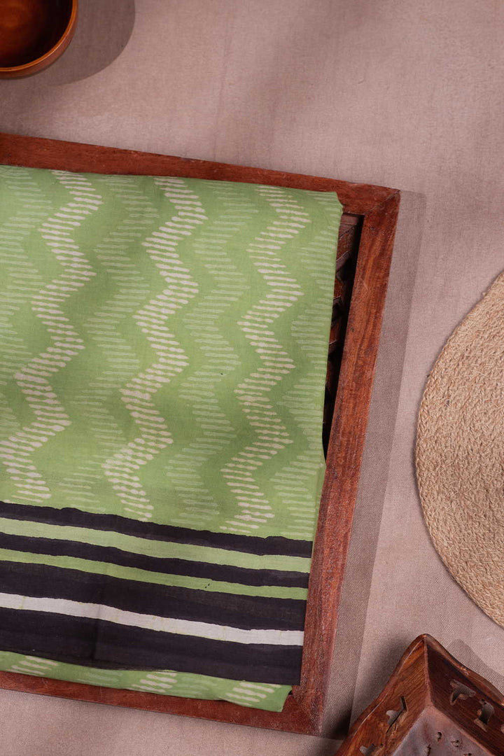Mul Mul Cotton Saree - Matkatus 