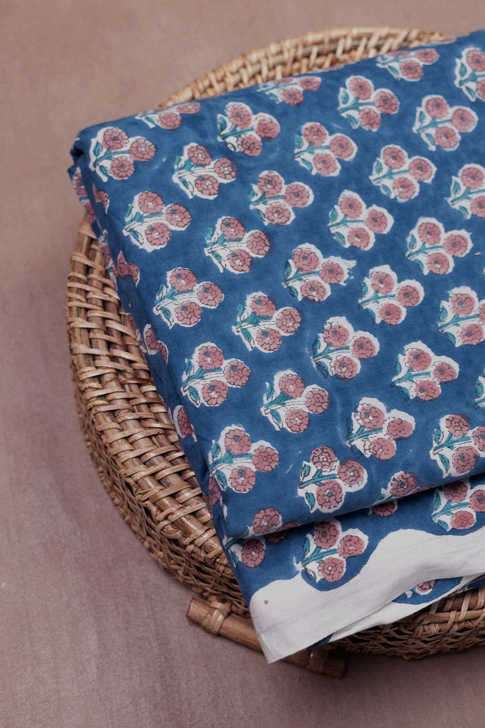Cotton fabric-Matkatus 