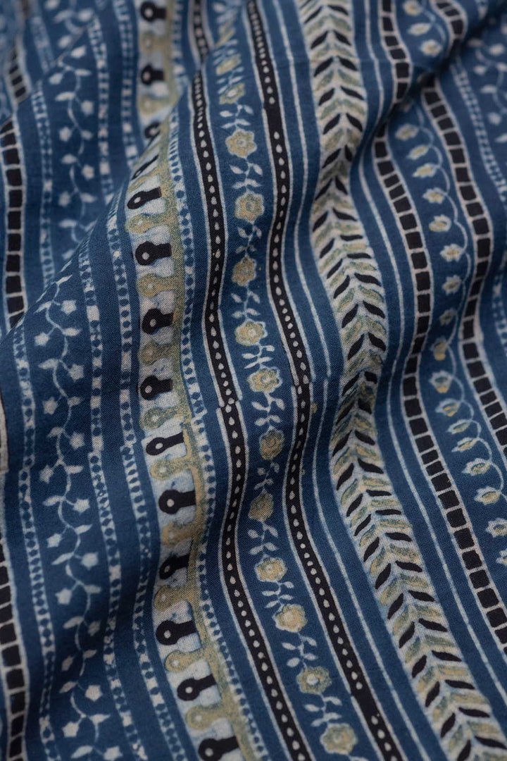 Ajrak Fabric - Matkatus 