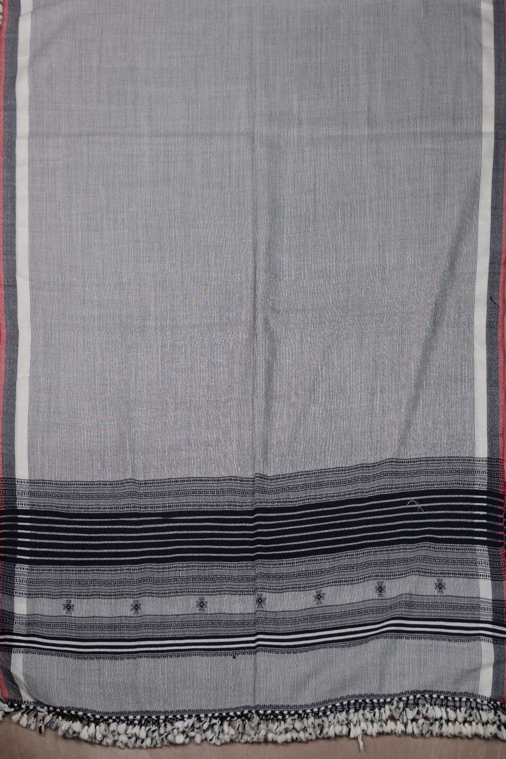 Bhujodi Dupattta - Matkatus