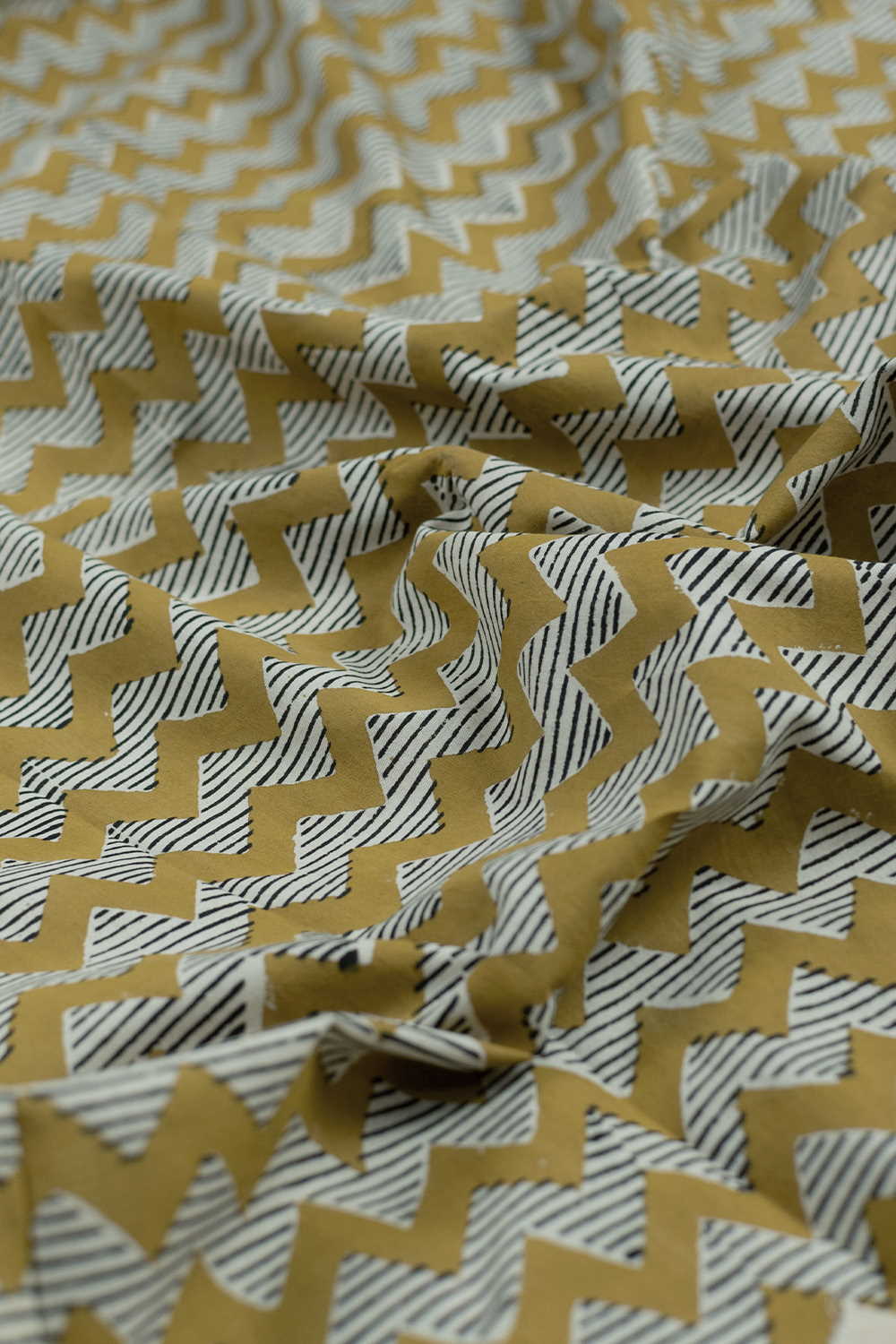 Cotton Fabric-Matkatus 