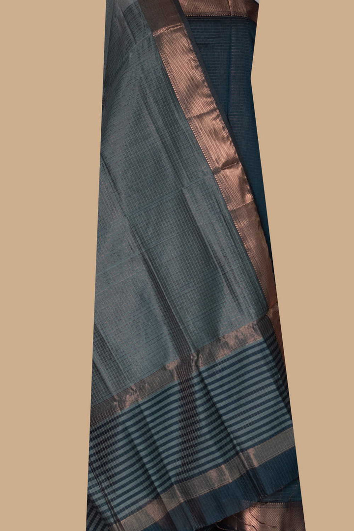 Top & Dupatta - Matkatus 