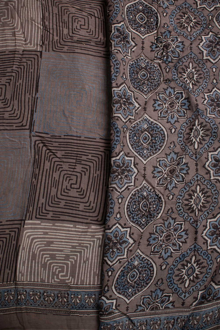 Sarees - Matkatus 