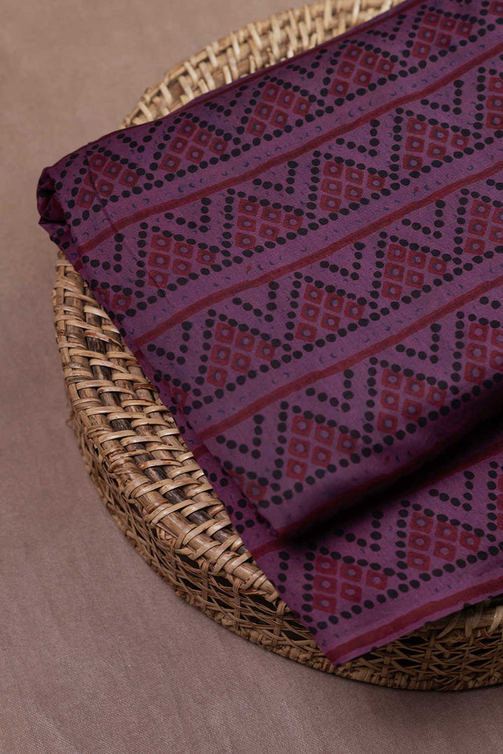 Block Printed Silk Cotton Fabric - Matkatus 
