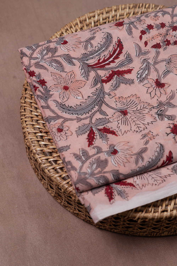 Block Printed Fabric - Matkatus 
