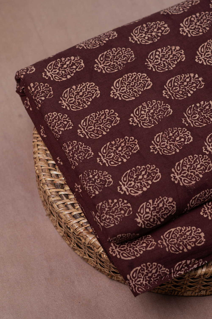 Ajrak Fabric - Matkatus