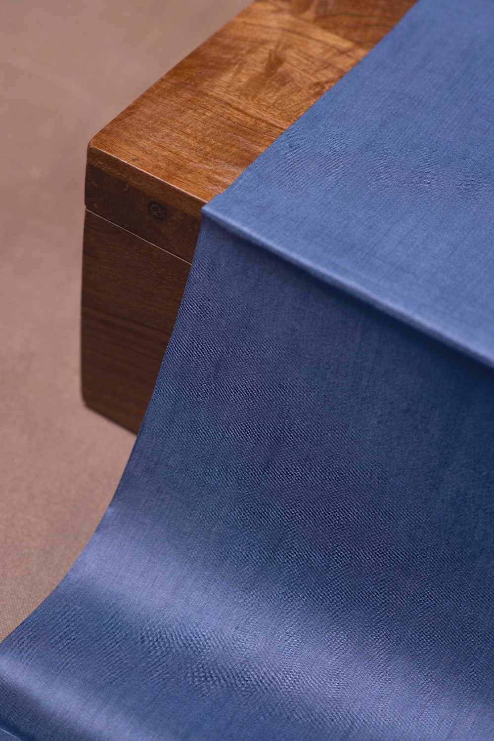 Silk Fabrics - Matkatus