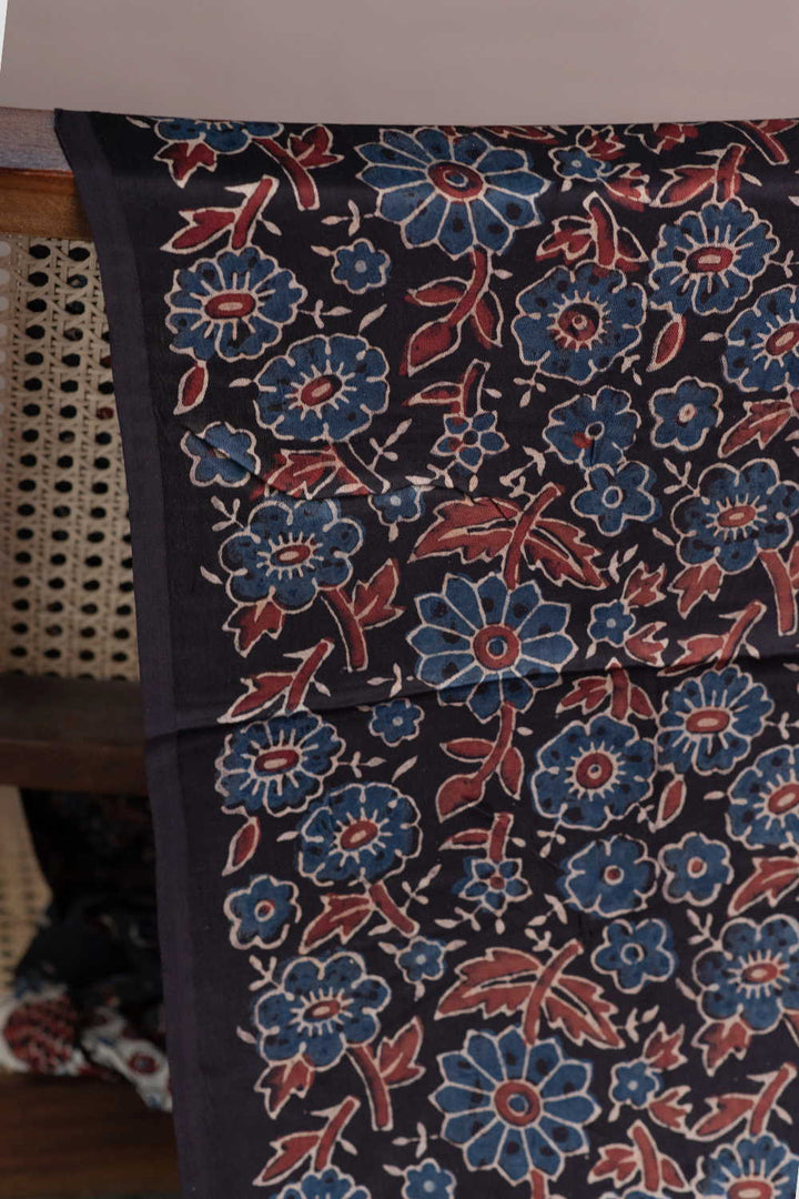 Block Printed Fabric - Matkatus 