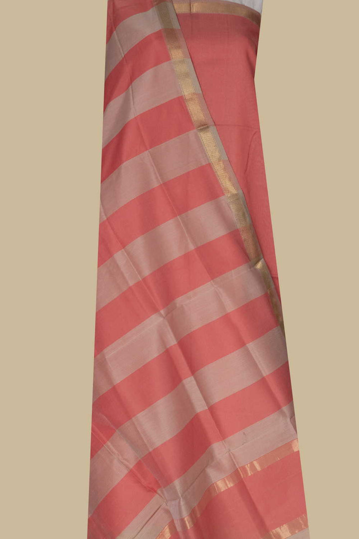 21 Piece Suits - Matkatus 