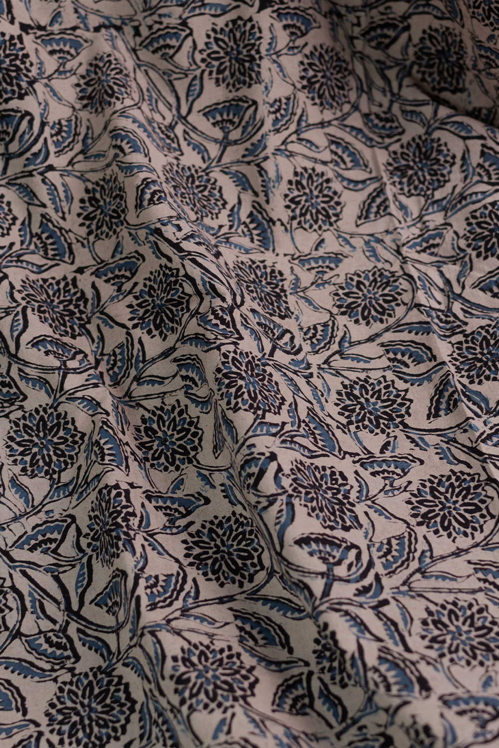 Ajrak Fabric - Matkatus 
