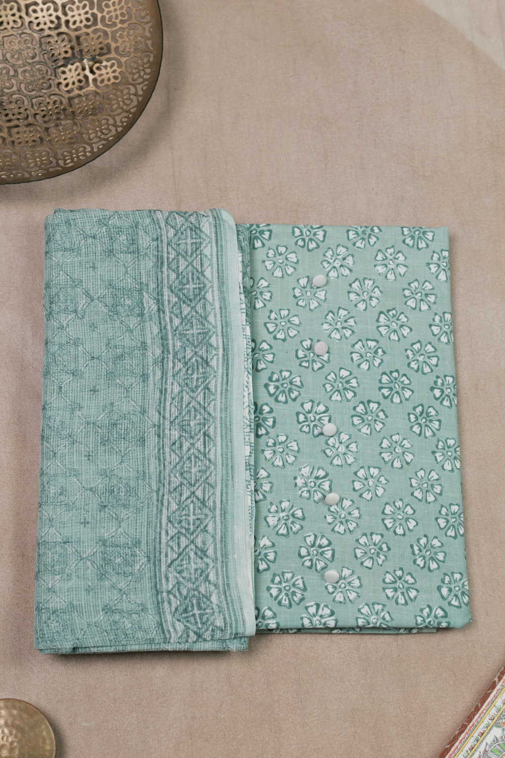 Unstitched Suits - Matkatus 