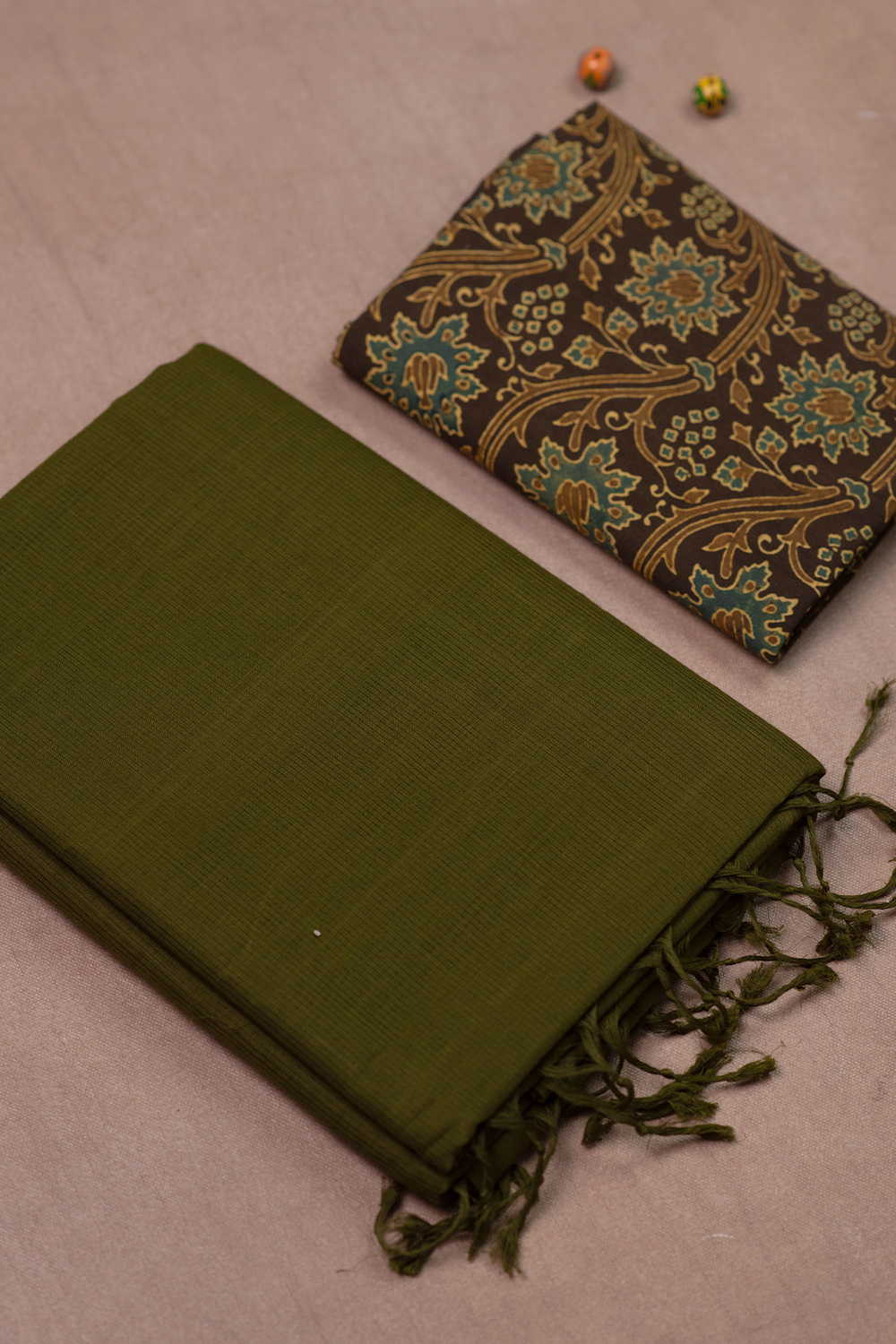 Sarees - Matkatus 