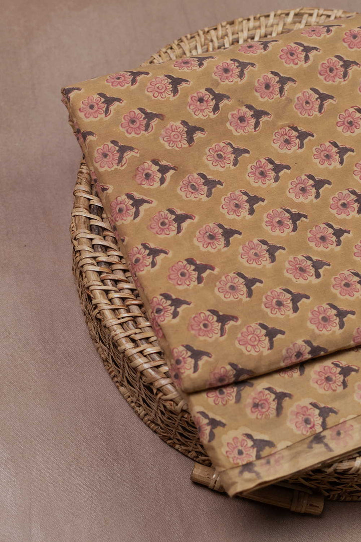 Sanganeri Cotton Fabric - Matkatus