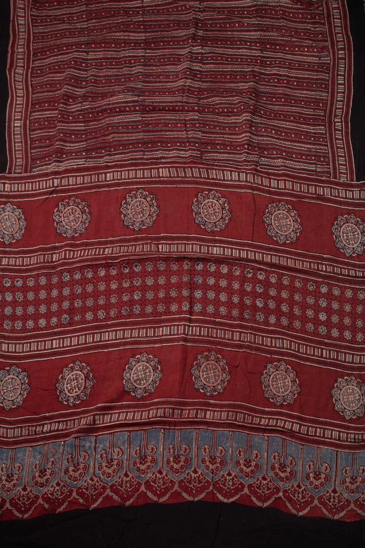 Sarees - Matkatus 