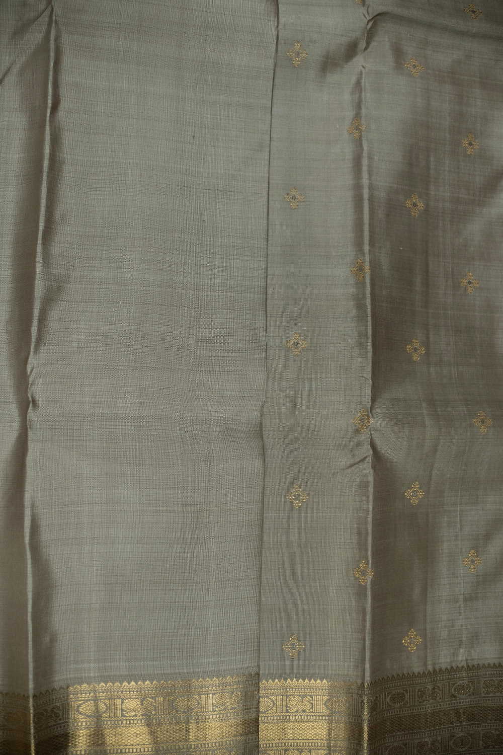 Zari Meena Butta on Grey Kanchipuram Silk saree