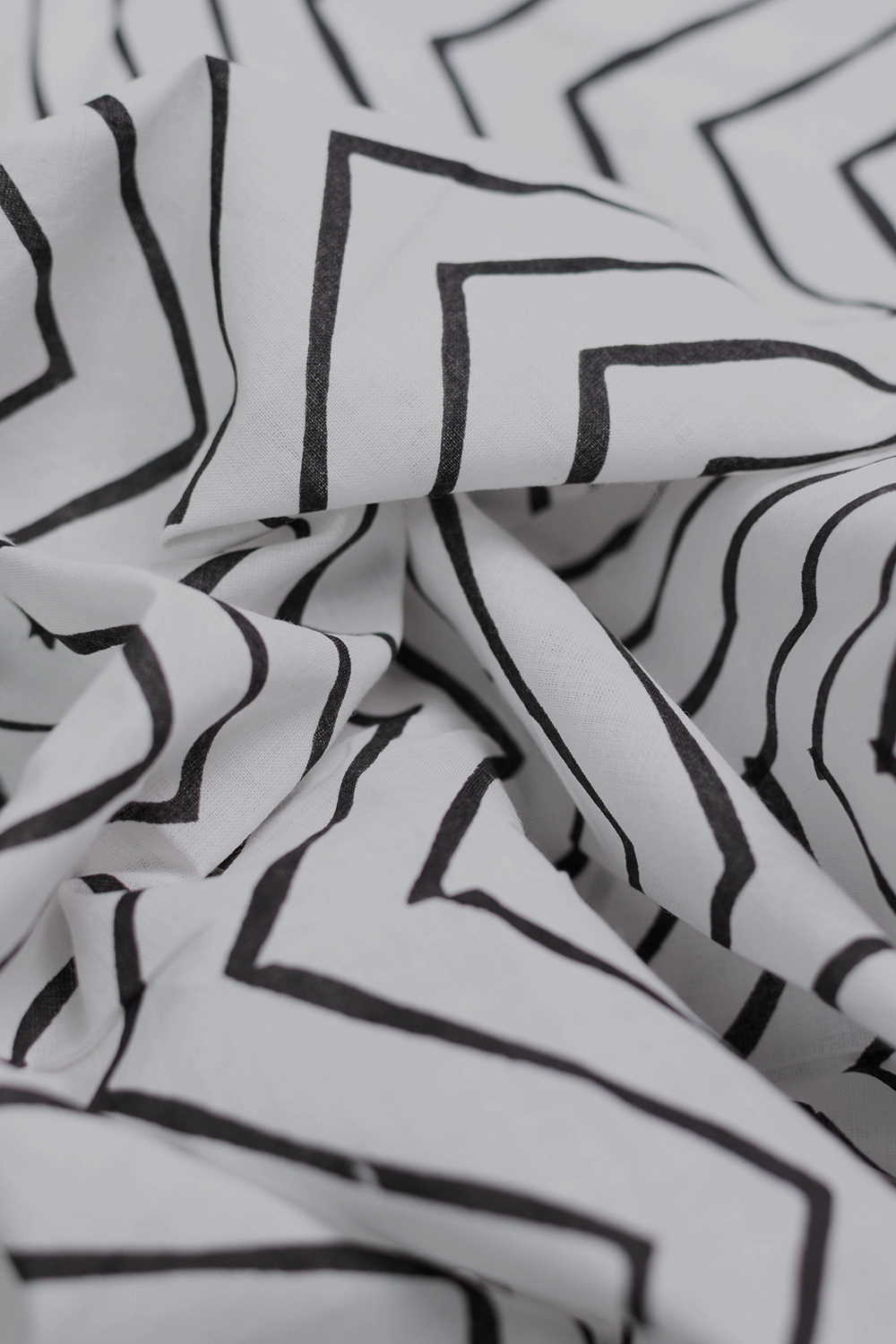 Chevron on Cream Sanganeri Cotton Fabric - 0.6m