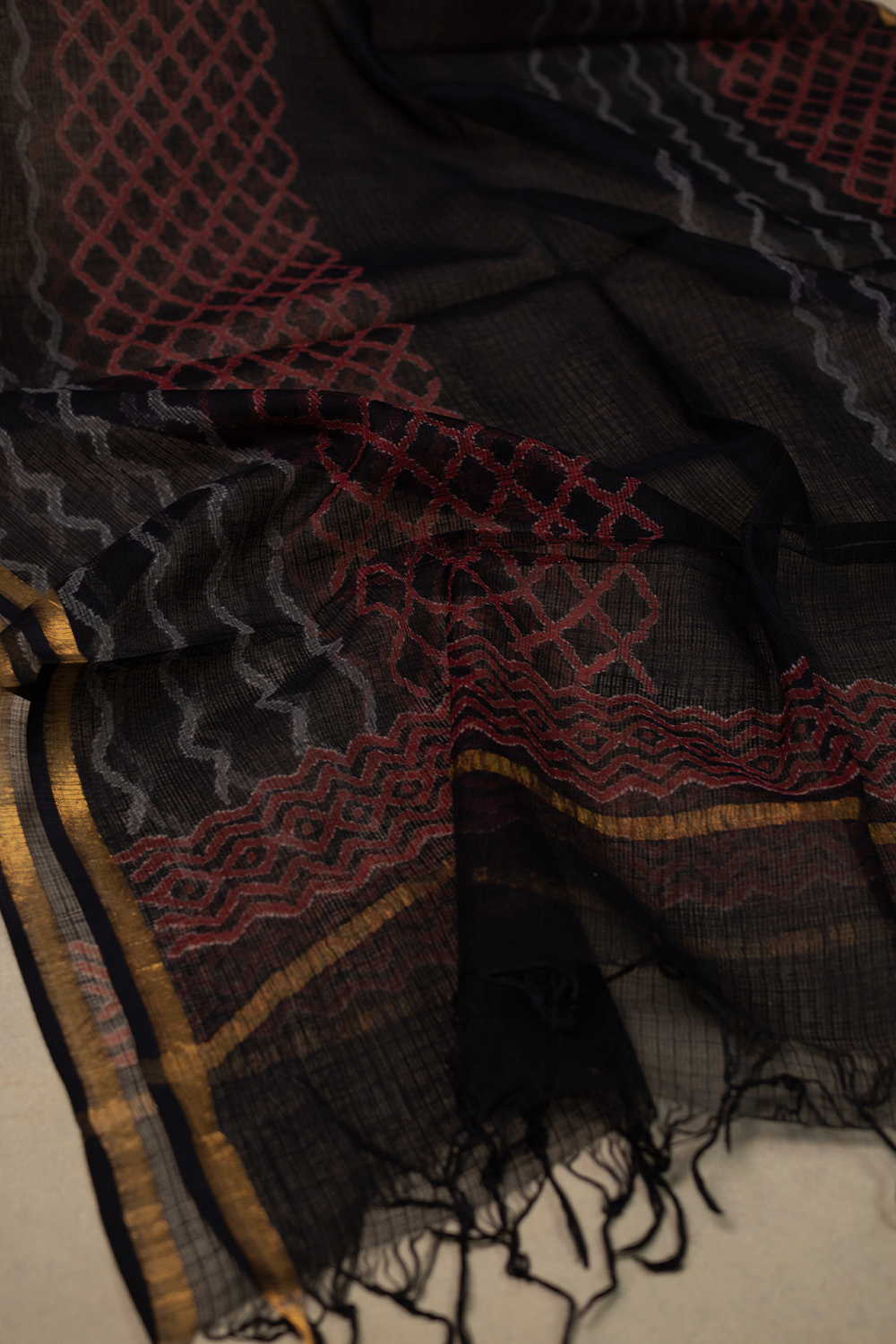 Block Printed Cotton Dupatta - Matkatus 