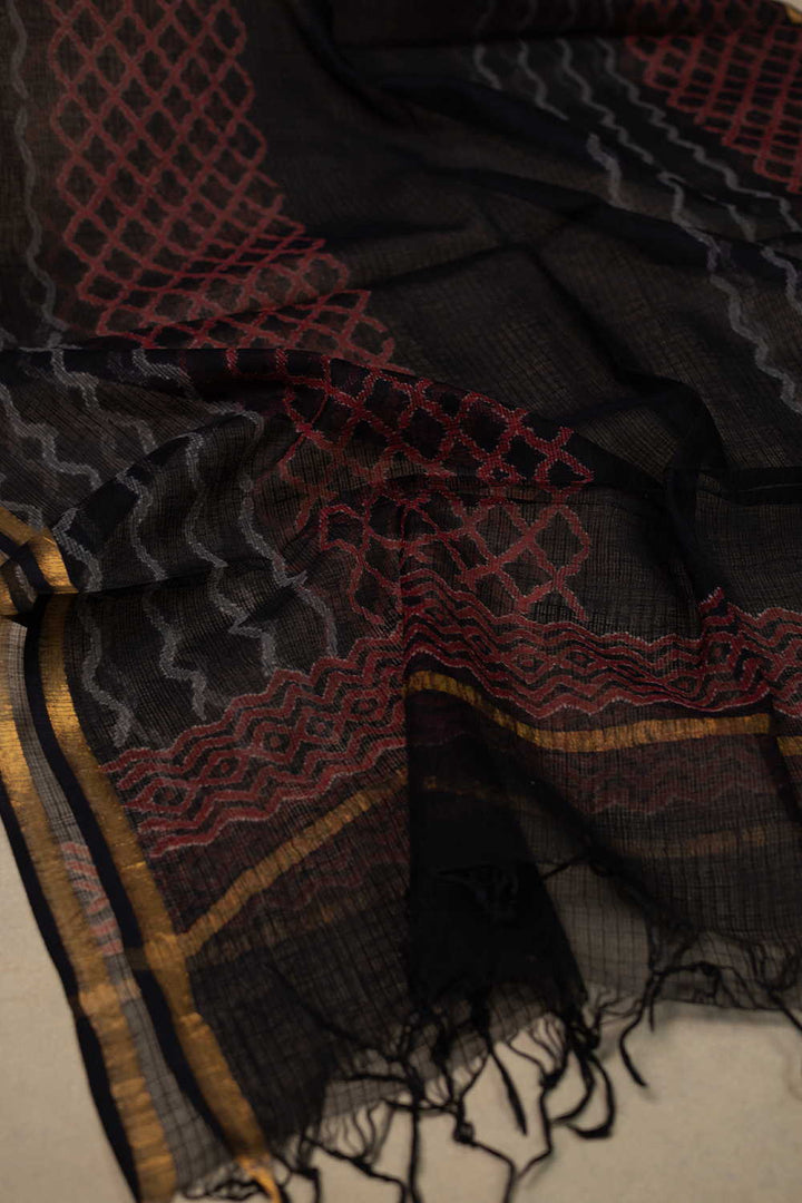 Block Printed Cotton Dupatta - Matkatus 