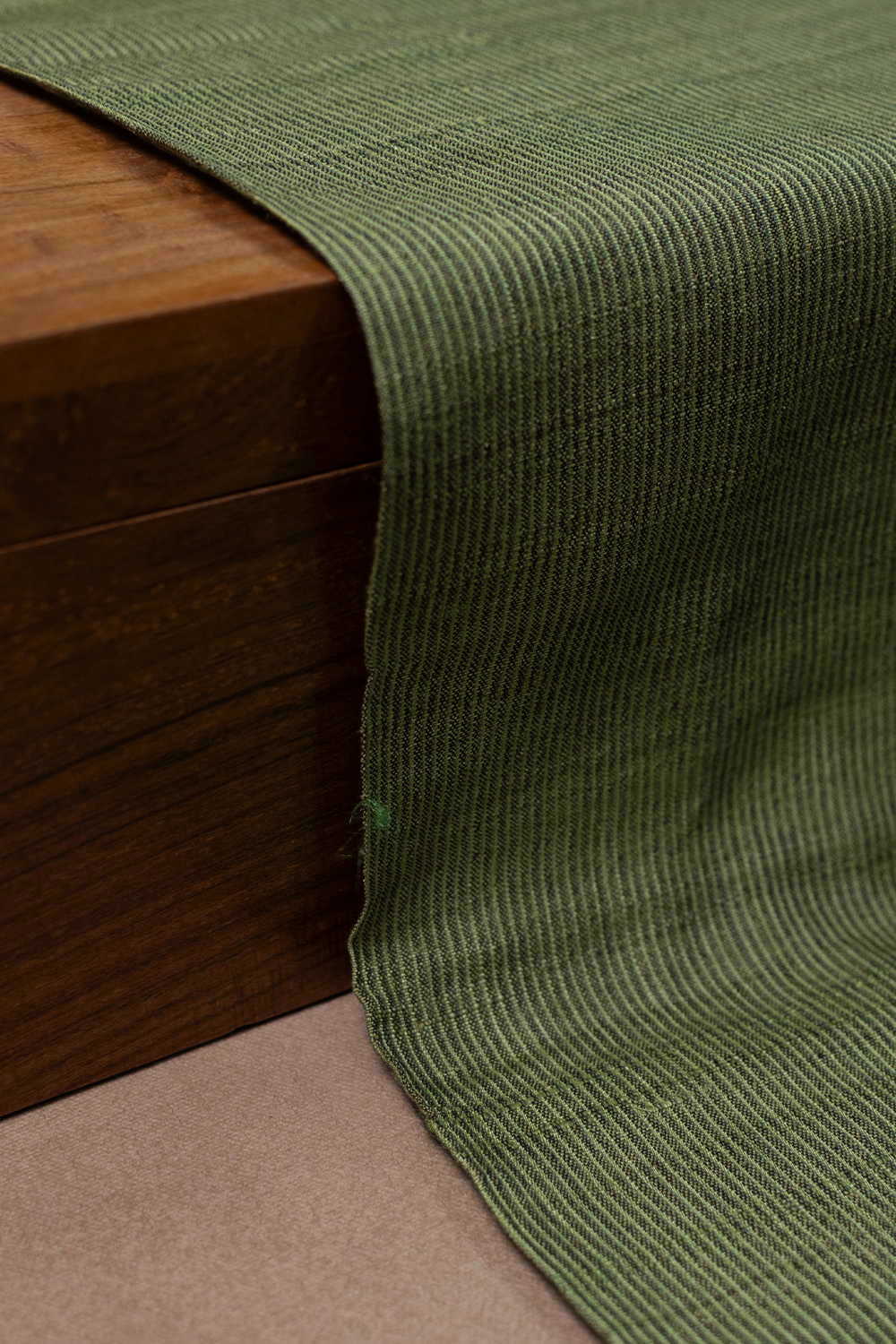 Tussar Fabric-Matkatus 