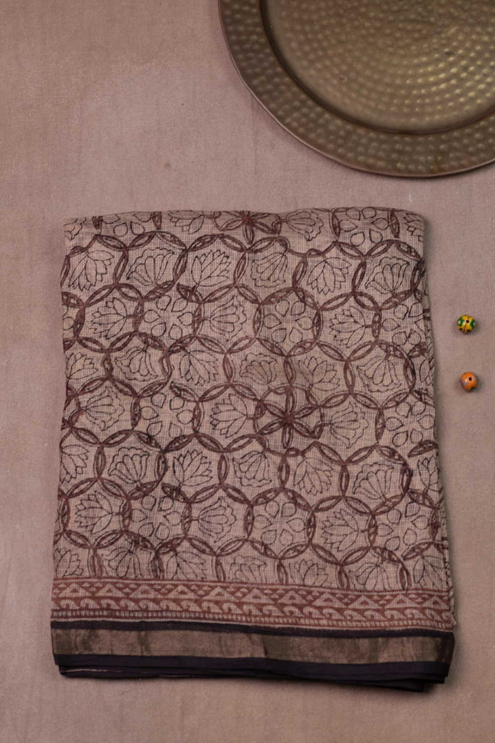 Sarees - matkatus