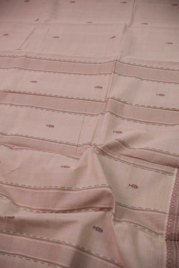 Sarees - Matkatus 