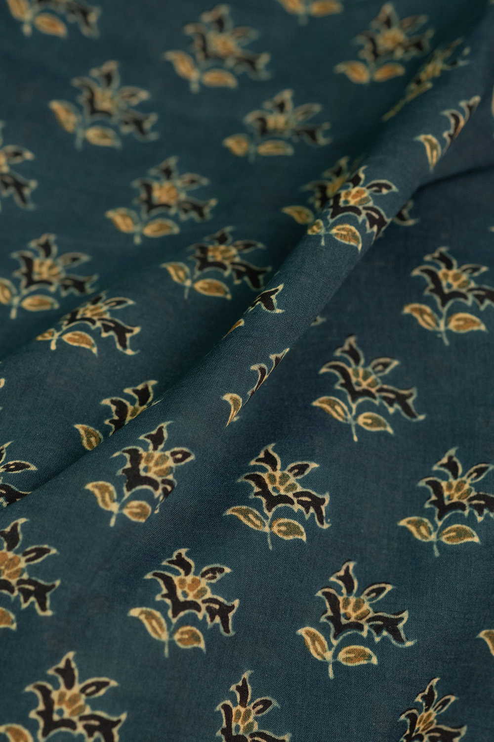 Ajrak Fabric - Matkatus