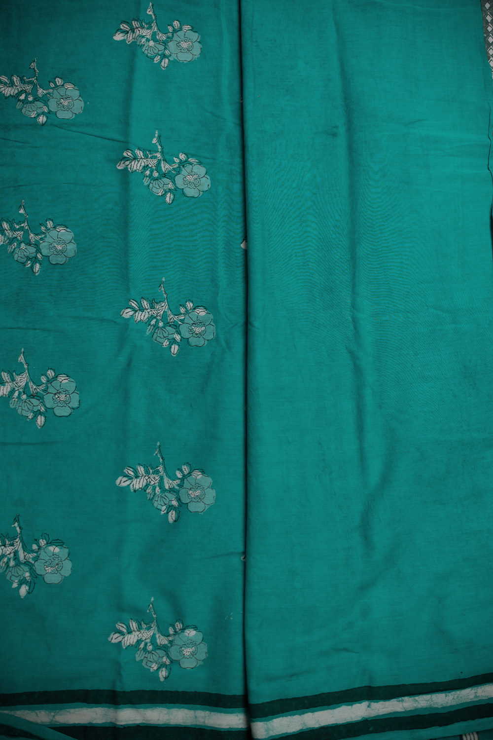 Mul Mul Cotton saree - Matkatus