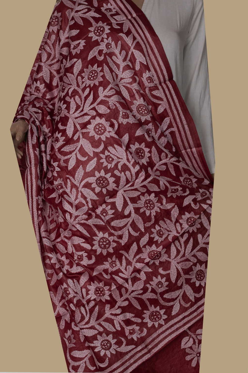 Kantha Silk Dupatta - Matkatus 