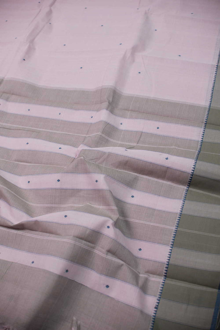Sarees - Matkatus 