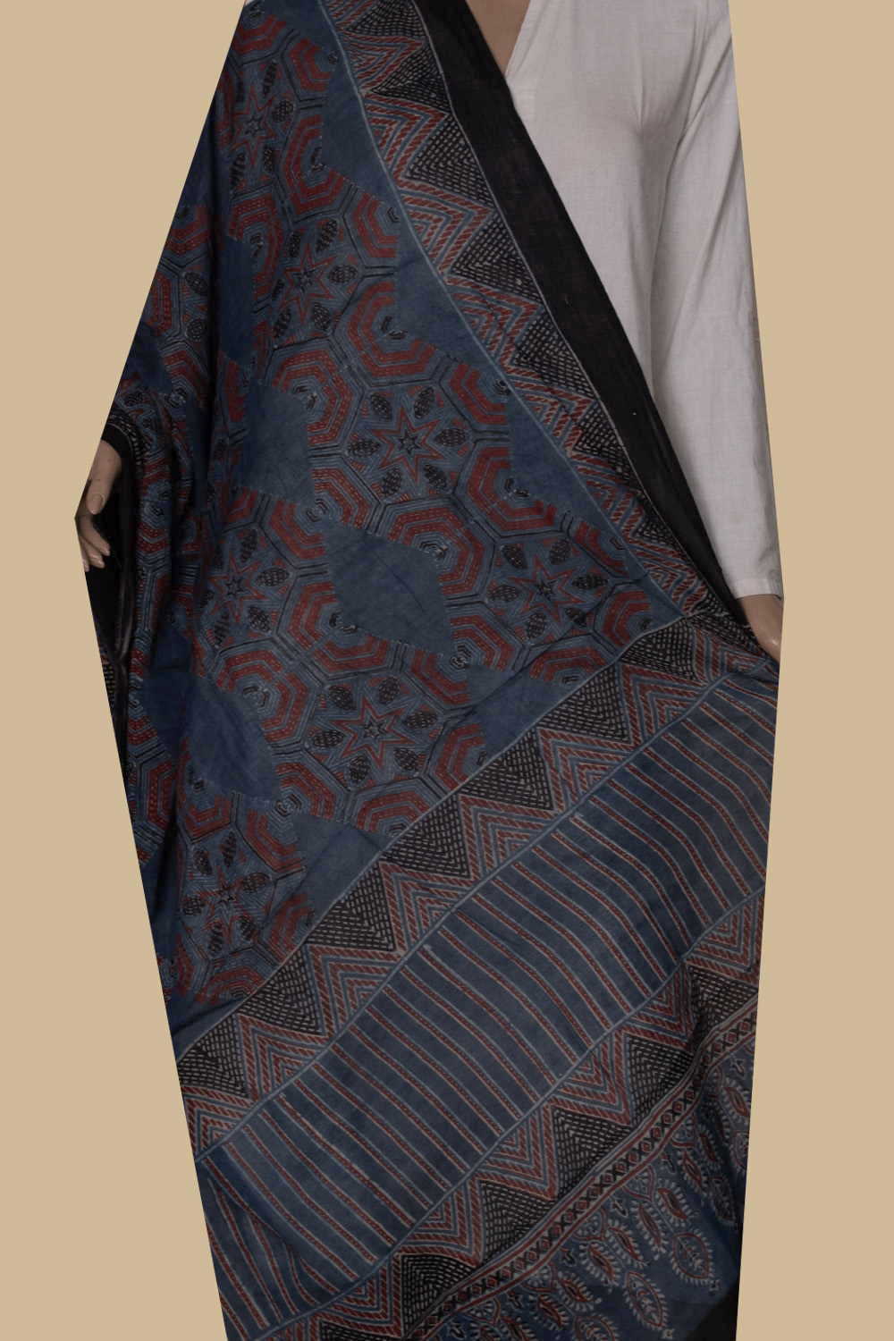Ajrak Cotton Dupatta - Matkatus 