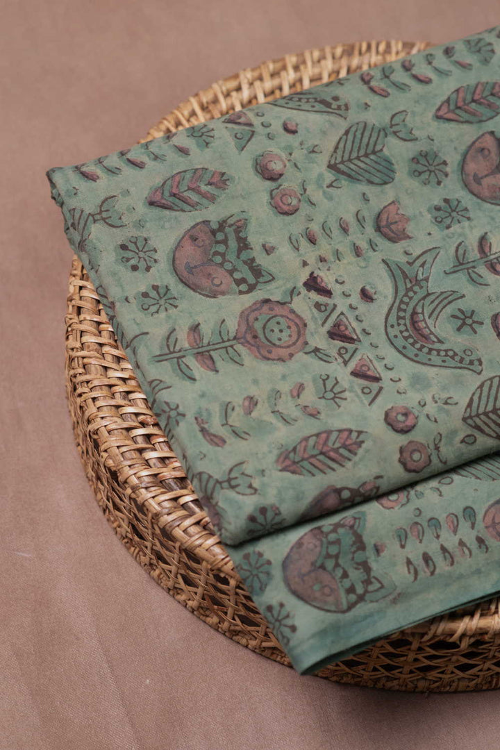 Block Printed Cotton Fabric - Matkatus 