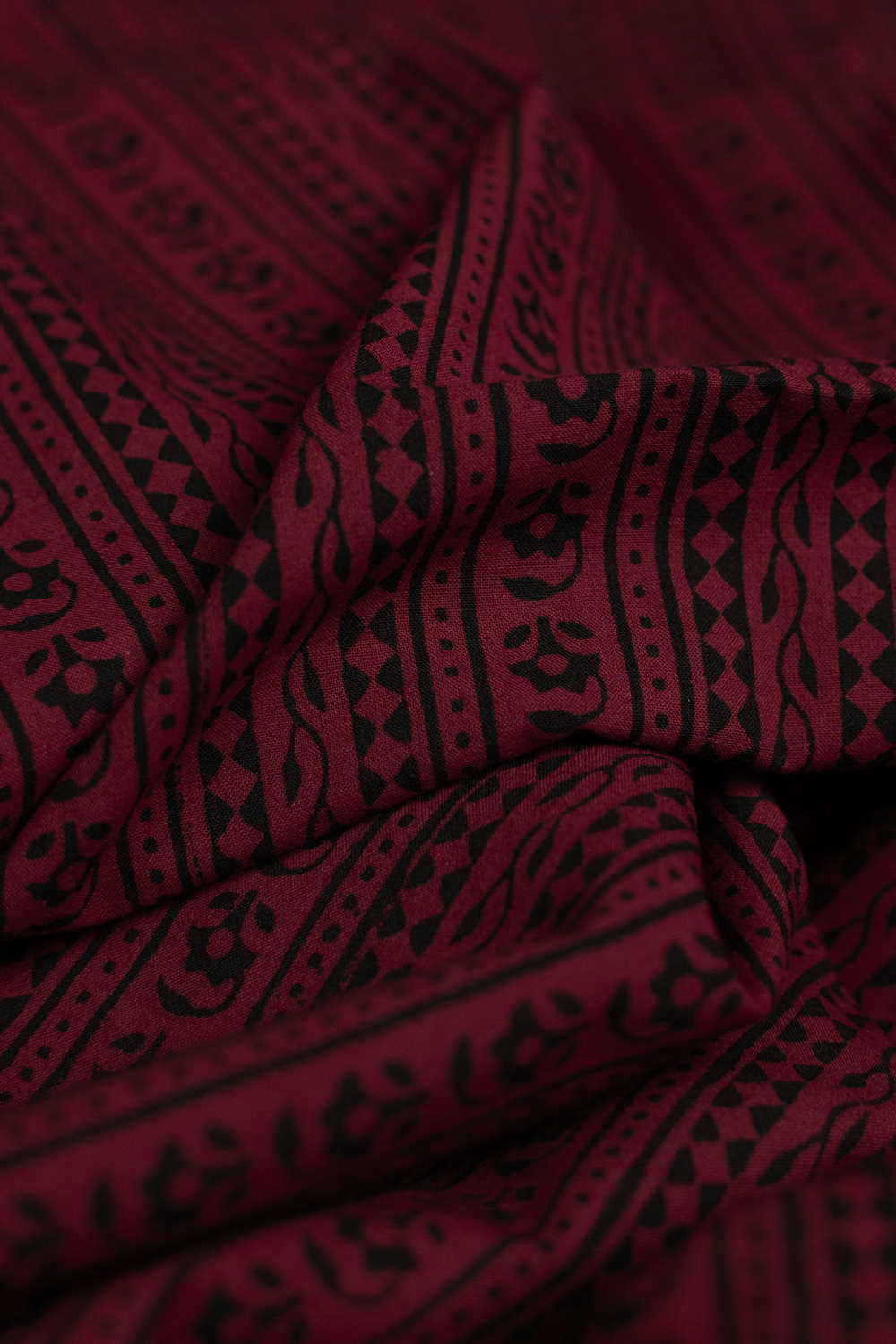 Stripe Pattern on Maroon Bagh Cotton Fabric