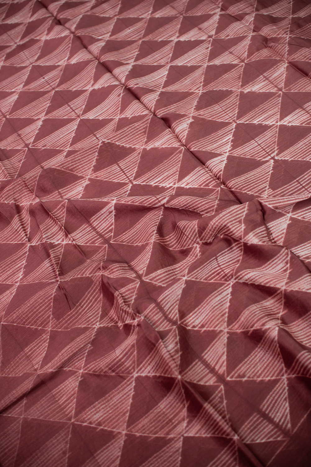 Shibori Suits - Matkatus 