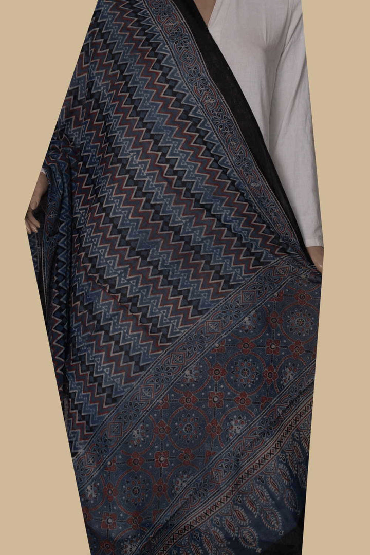 Ajrak Cotton Dupatta - Matkatus 