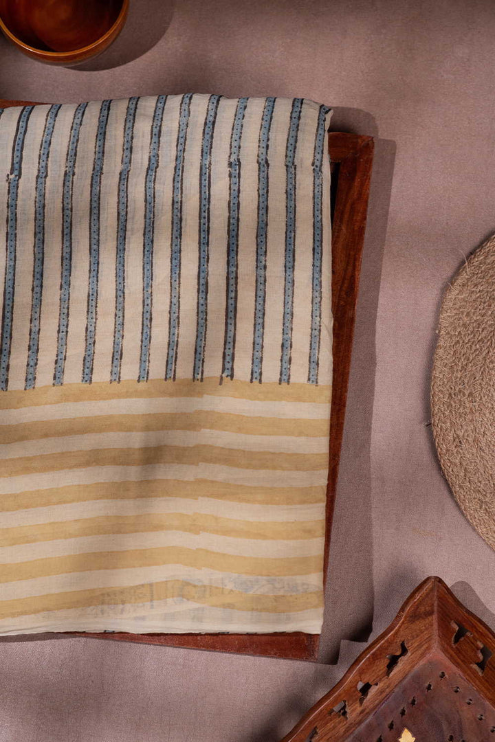 Sarees - Matkatus 