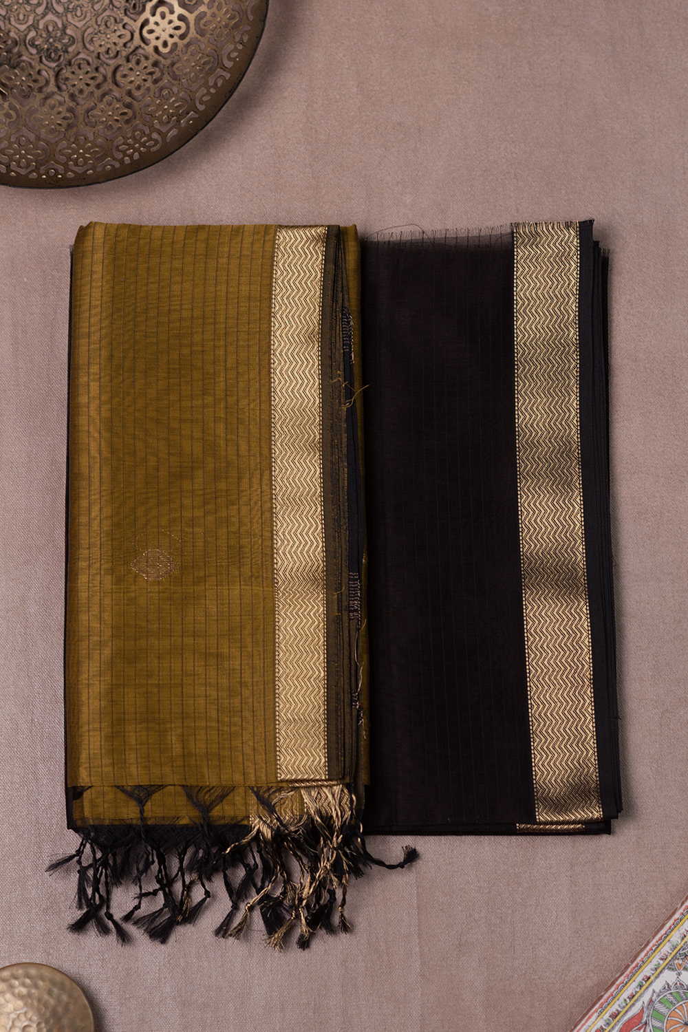 Top & Dupatta - Matkatus 