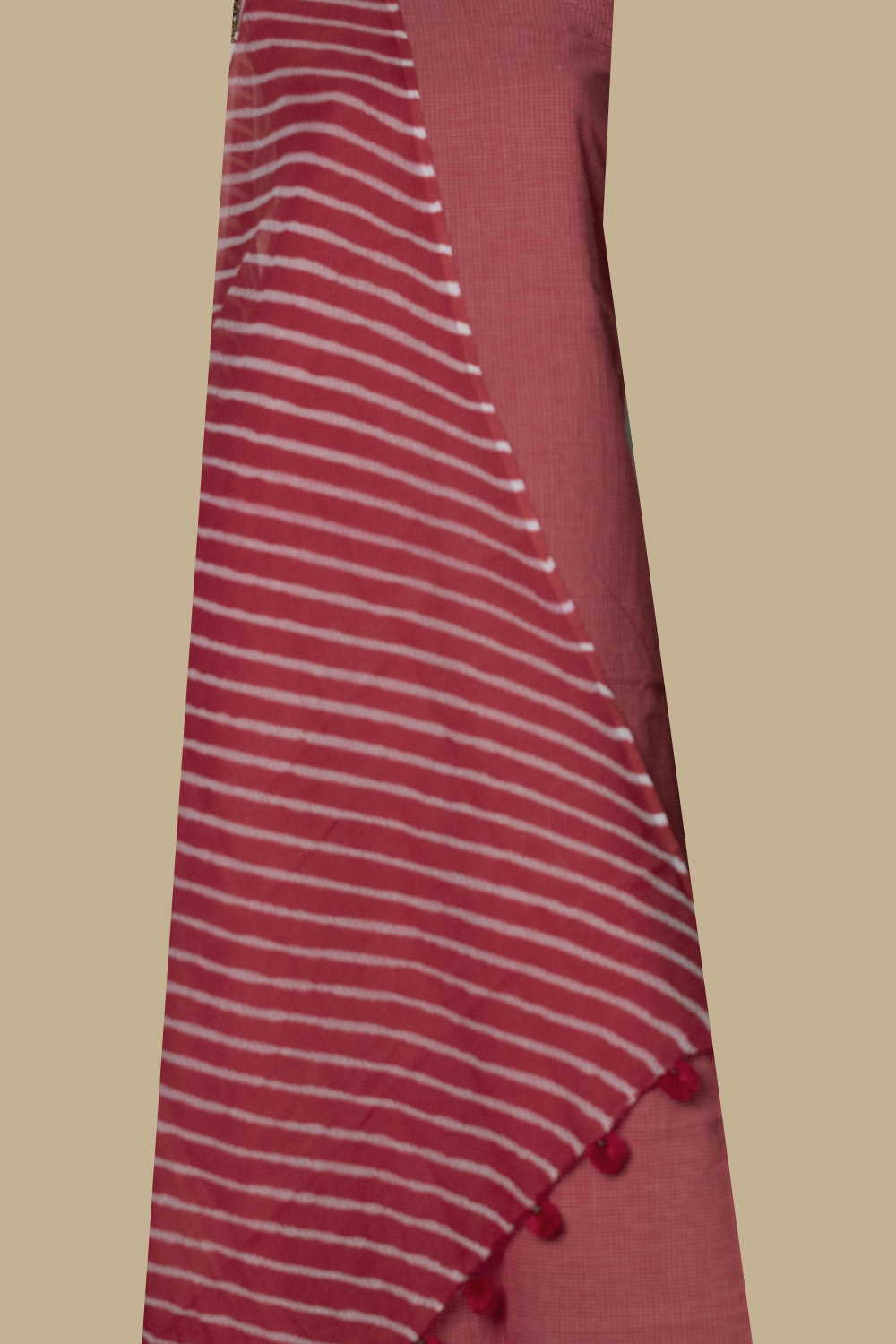 Unstitched Suits - Matkatus 