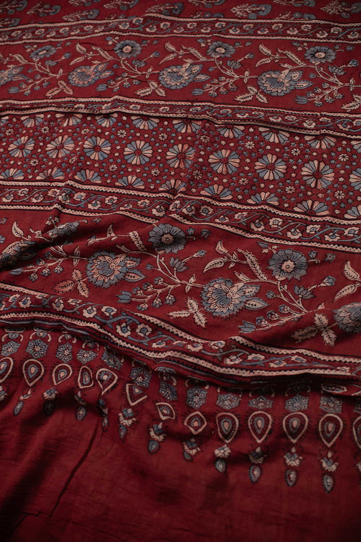 Sarees - Matkatus 