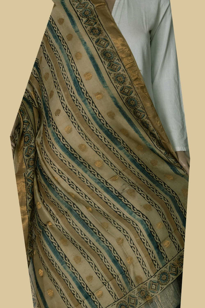 Ajrak Dupattas - Matkatus