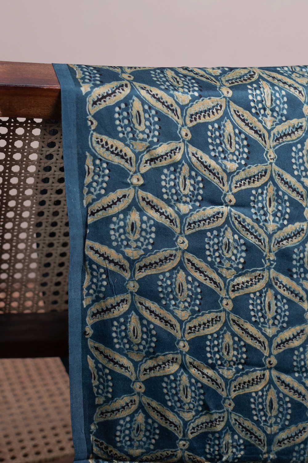 Ajrak fabrics - Matkatus