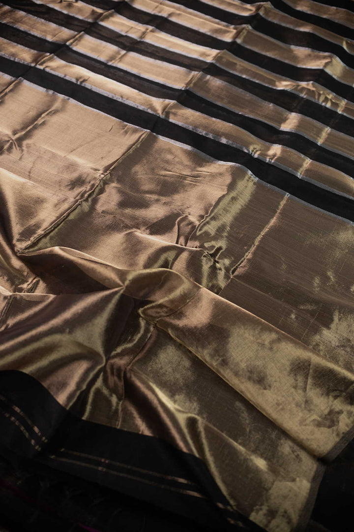 Black & Bronze Symphony Maheshwari Silk Cotton saree