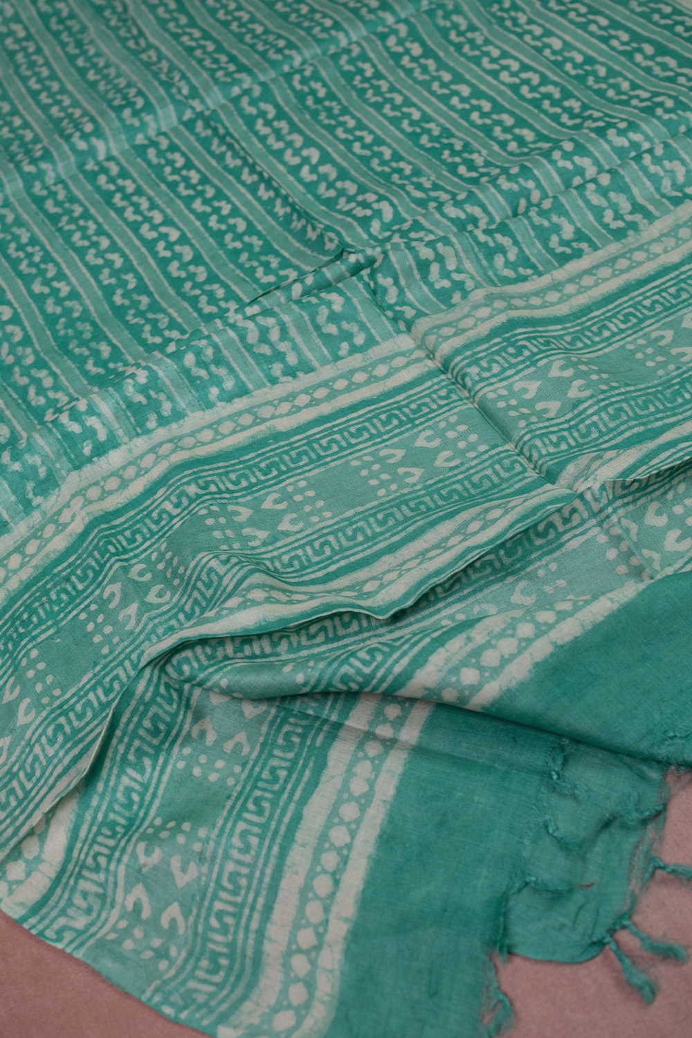 Silk Dupattas - Matkatus 
