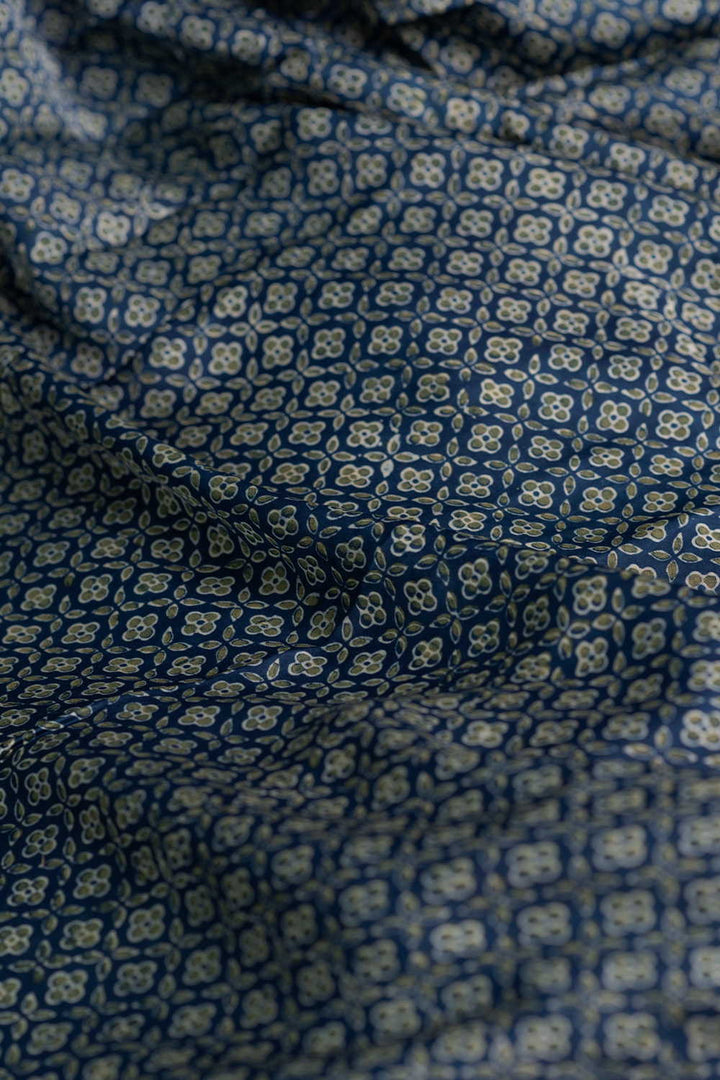Silk Fabric - Matkatus