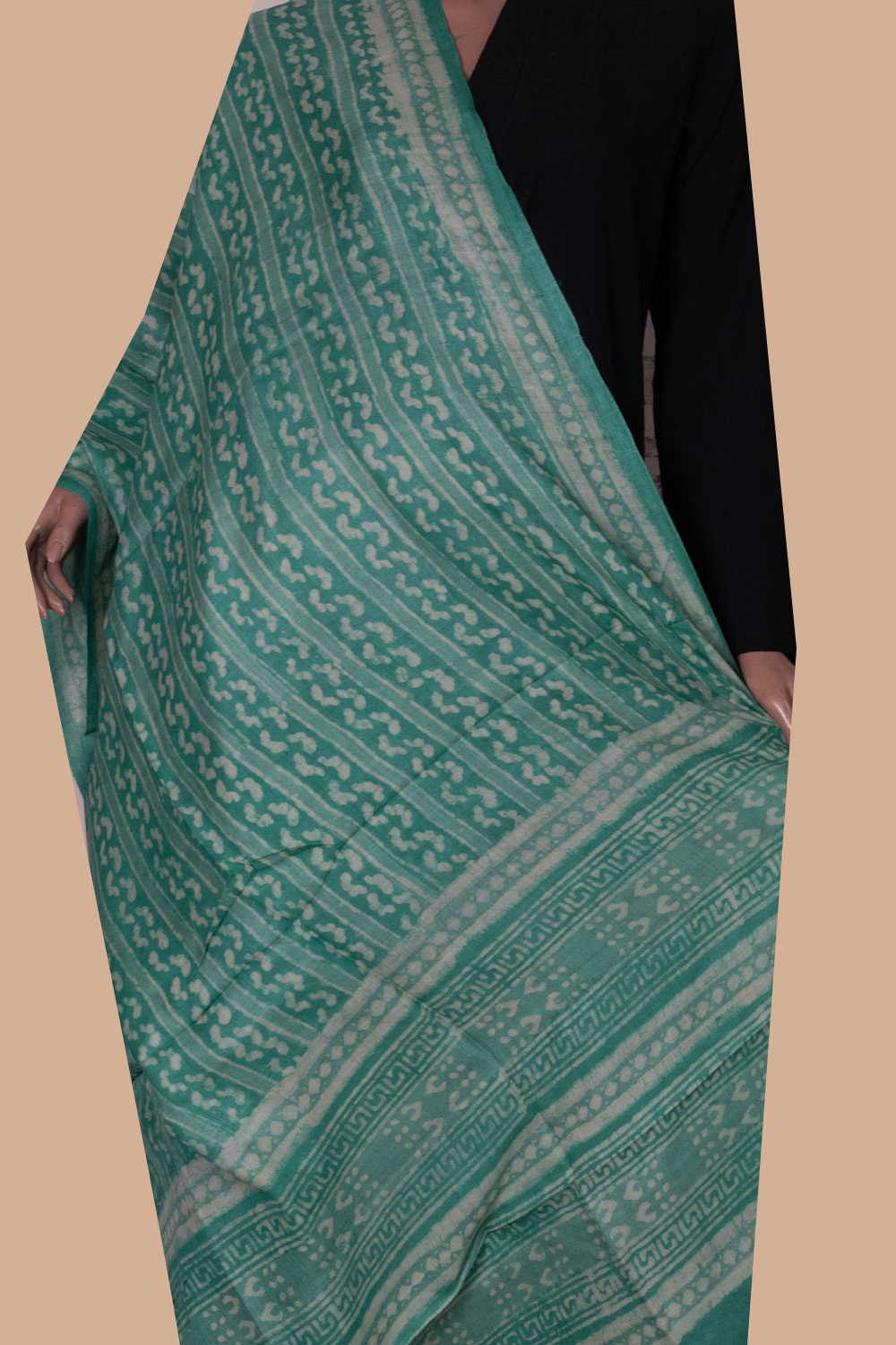 Tussar Silk Dupatta - Matkatus 