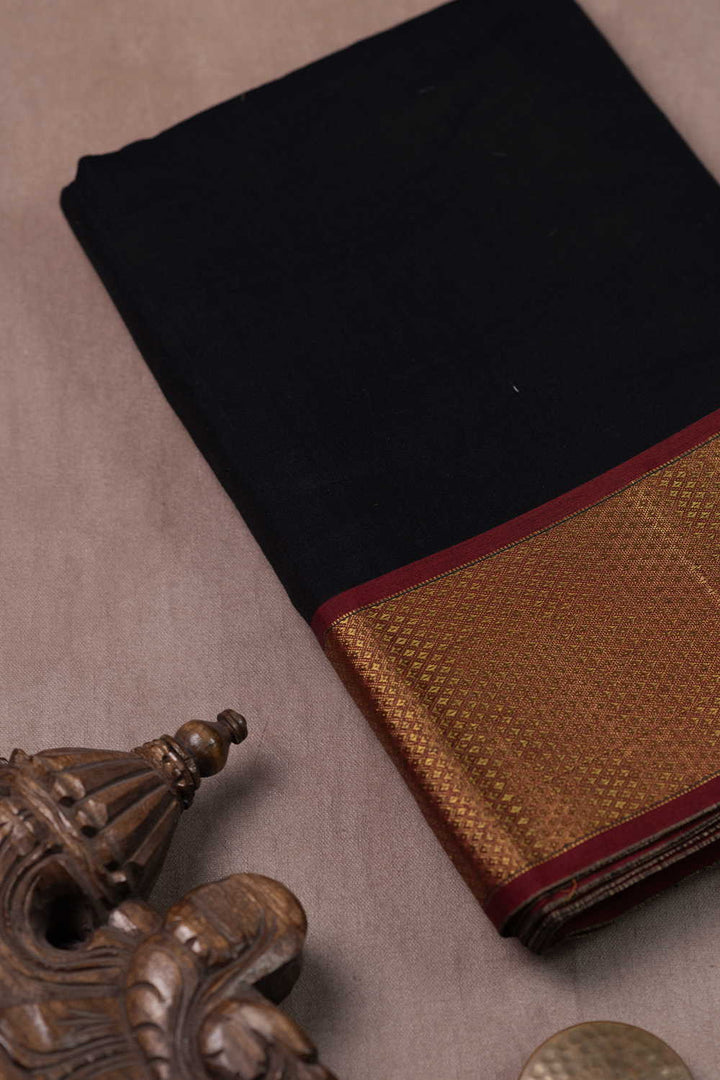 Cotton Fabric -  Matkatus 