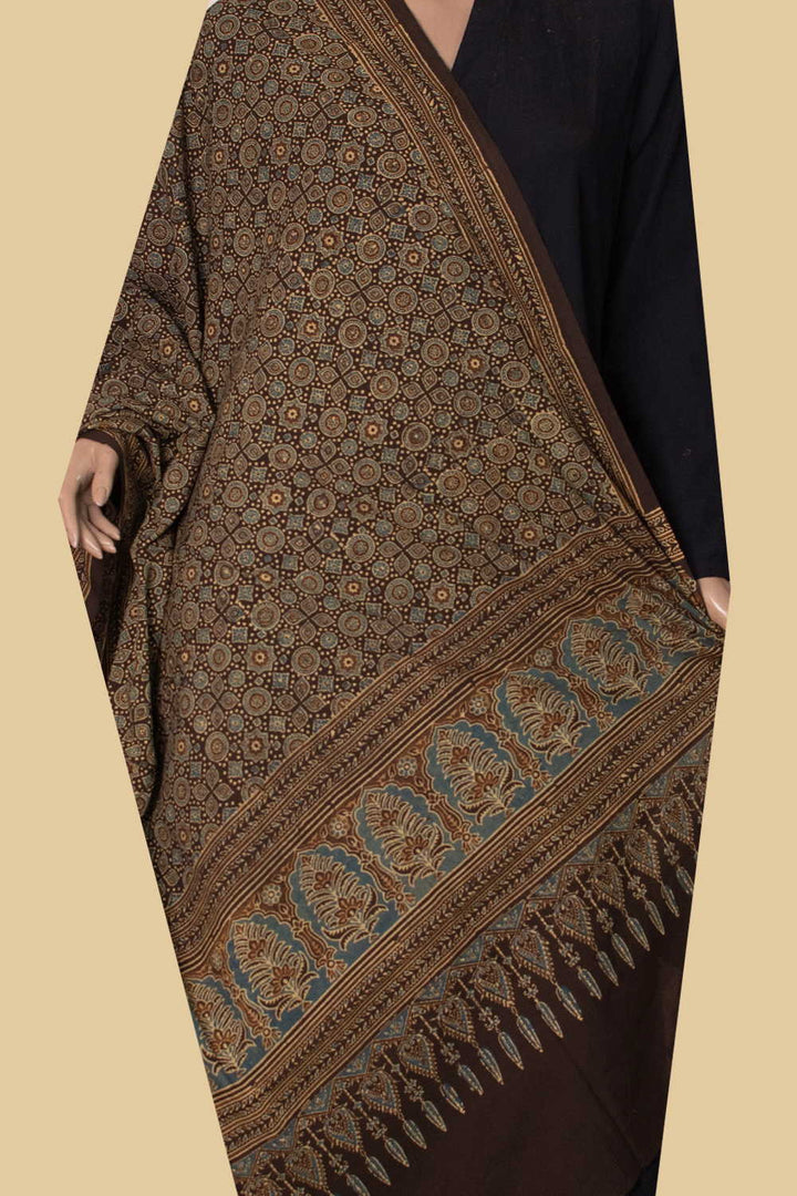 Ajrak Cotton Dupatta - Matkatus 
